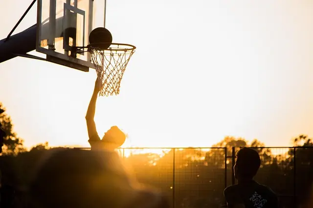Comment Choisir le Bon Maillot pour Votre Équipe de Basket