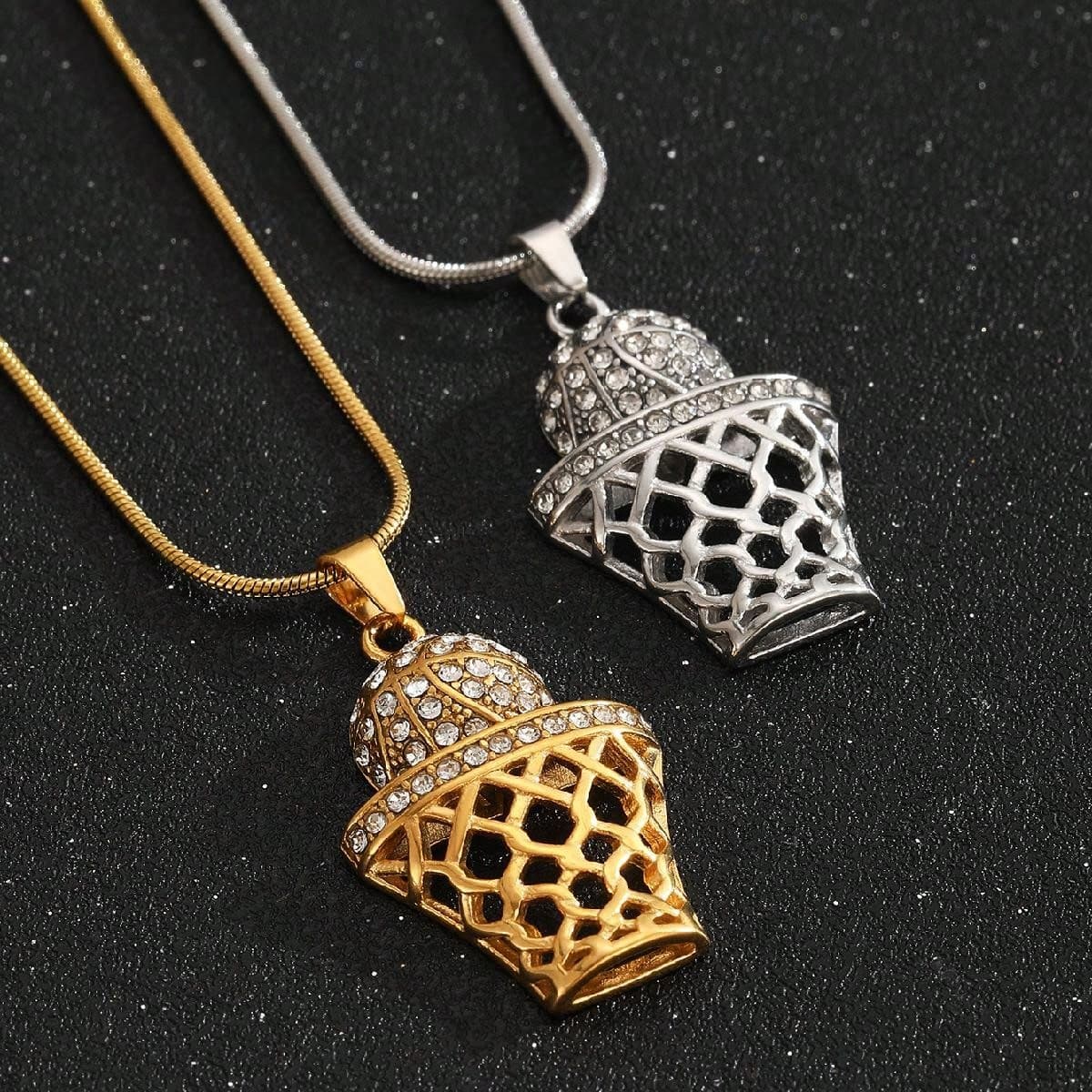 1 Pièce Collier En Acier Inoxydable Avec Pendentif En Cristal De Basket-ball Créatif Exagéré Et Tendance Pour Les Hommes Et Les Garçons Amoureux