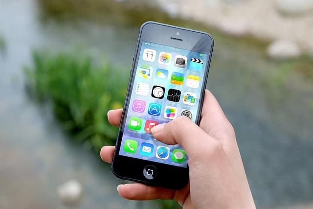 Top 10 des Meilleures Applications pour Suivre le Basket